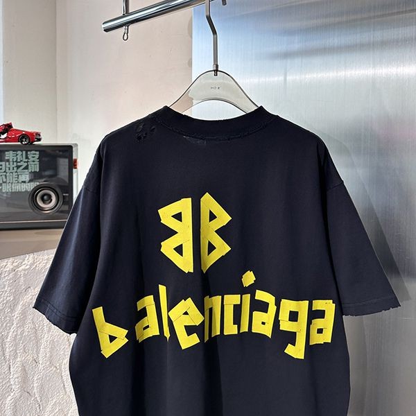 バレンシアガ Tape Type Tシャツ ヴィンテージジャージー 偽物 ミディアムフィット